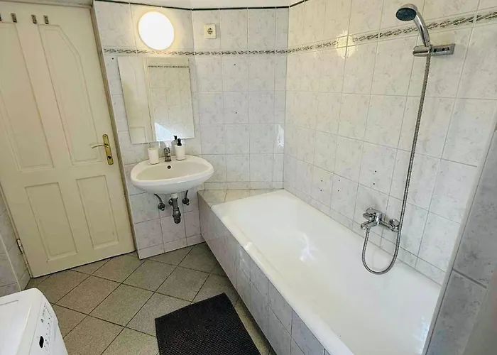 Irma Vendeghaz בית נופש בדקסוניטומאי